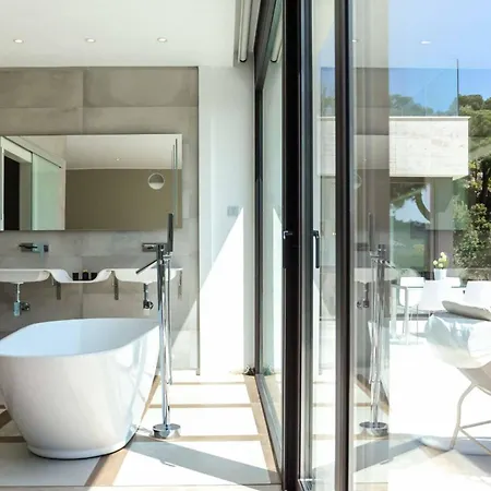 Villa Rosalicia *
